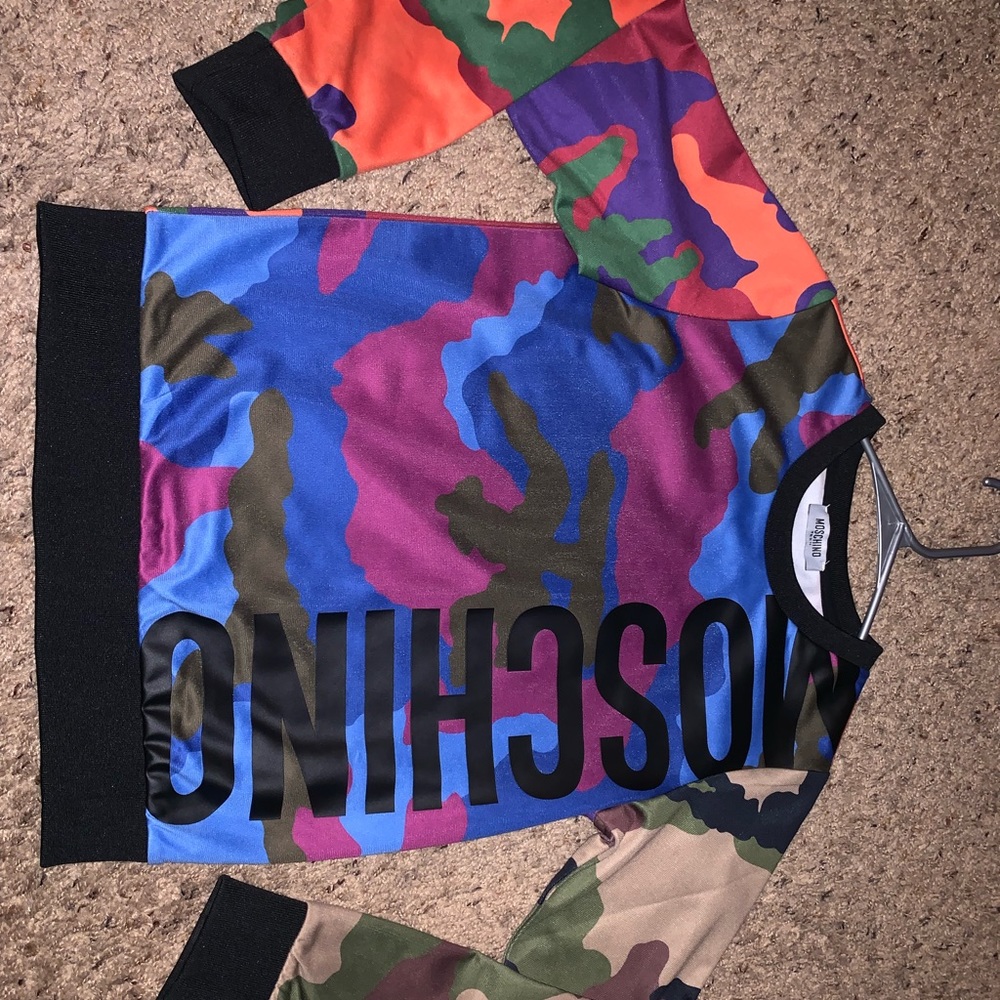 Boys Moschino